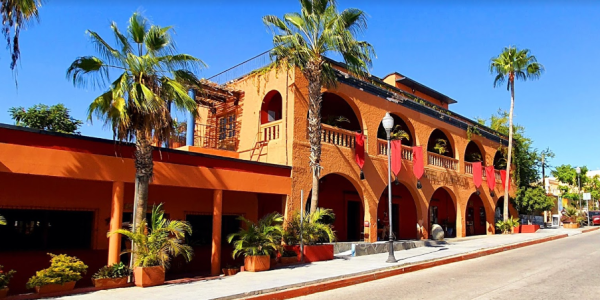 hotelcalifornia1.png